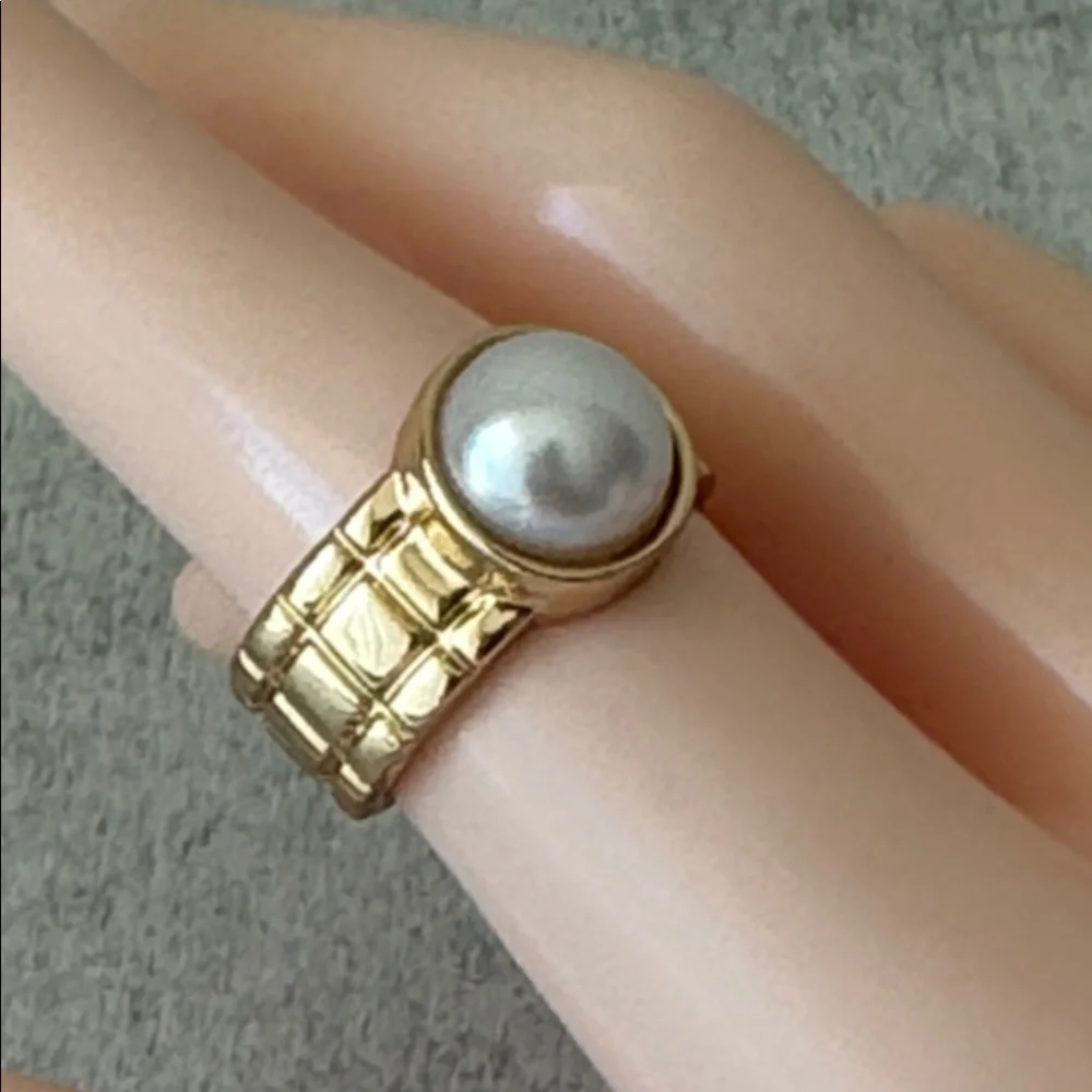 N/A gold tone